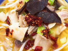 -陕西特色牛肉面