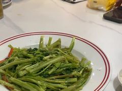 -明本湛江鸡•海鲜小厨(陈家祠店)