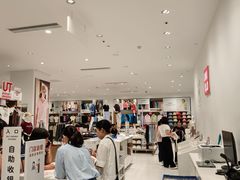 -优衣库(珠海华发商都店)