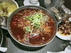 -万重锦·人文川菜馆(骡马市店)