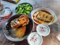 -满記土窑烧鷄波浪山莊