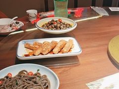 -川流不息·地道川菜·小龙虾(松东路店)