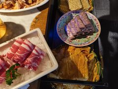 -尚尚仙·酸汤猪手·猪肚鸡火锅(华联万柳购物中心店)