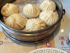 传统三鲜包子-狗不理(贵宾楼店)