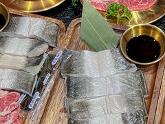 -何发发和牛烧肉·鳗鱼榴莲放题自助(乐峰广场店)