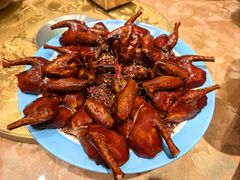 -朱记乳鸽王·非遗石岐乳鸽·全鸽宴(大兴旗舰店)