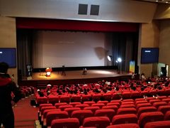 -虹口区工人文化宫