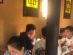 -小凤庭·地道湖北菜武昌鱼·藕汤(38年黄鹤楼店)