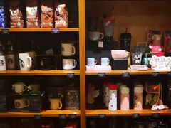 零售区-星巴克(深圳欢乐颂店)