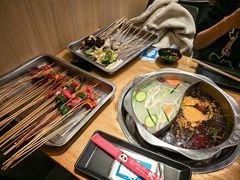 -牛串门串串香(东直门簋街总店)