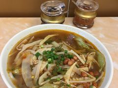 -卓雅桂林米粉