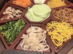 非遗宫廷板九折饭-将军牛排·尔滨地标朝鲜族美食(总店)