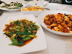 -峨嵋小镇·川菜(勒泰中心店)