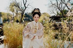 -一揽芳华汉服旗袍体验馆(拙政园店)