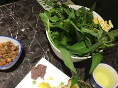 -仄园围炉坊·牛肉火锅·汕头卤水火锅(蛇口店)