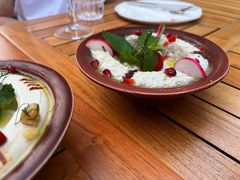 Hummus鹰嘴豆泥酱-ELI FALAFEL Lebanese&Mediterranean黎巴嫩美食(富城路店)