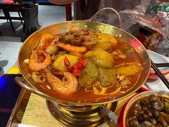 -老闵田螺馆·南昌特色小炒(梦时代店)
