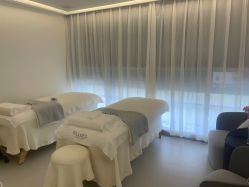 -JNK皮肤管理中心