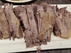 手抓羊肉-贯贯吉·清真餐厅(浙江中路店)