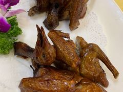 红烧乳鸽-旺富东海大酒楼(海鲜街店)