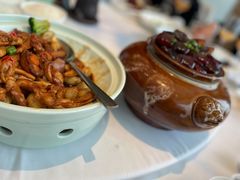 紫砂红烧肉-松鹤楼·非遗·苏帮菜(融科店)