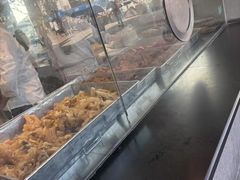 -陆稿荐观前街店