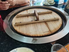 -三里屯土灶炖公鸡地锅鸡(江东店)