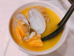 -鲜入围煮花胶鸡海鲜火锅