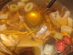 -鸽子侯·家宴·平价海鲜(绿地店)