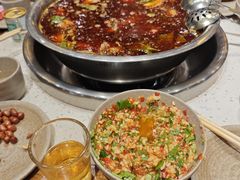 -肖肖酸萝卜鱼火锅(总店)