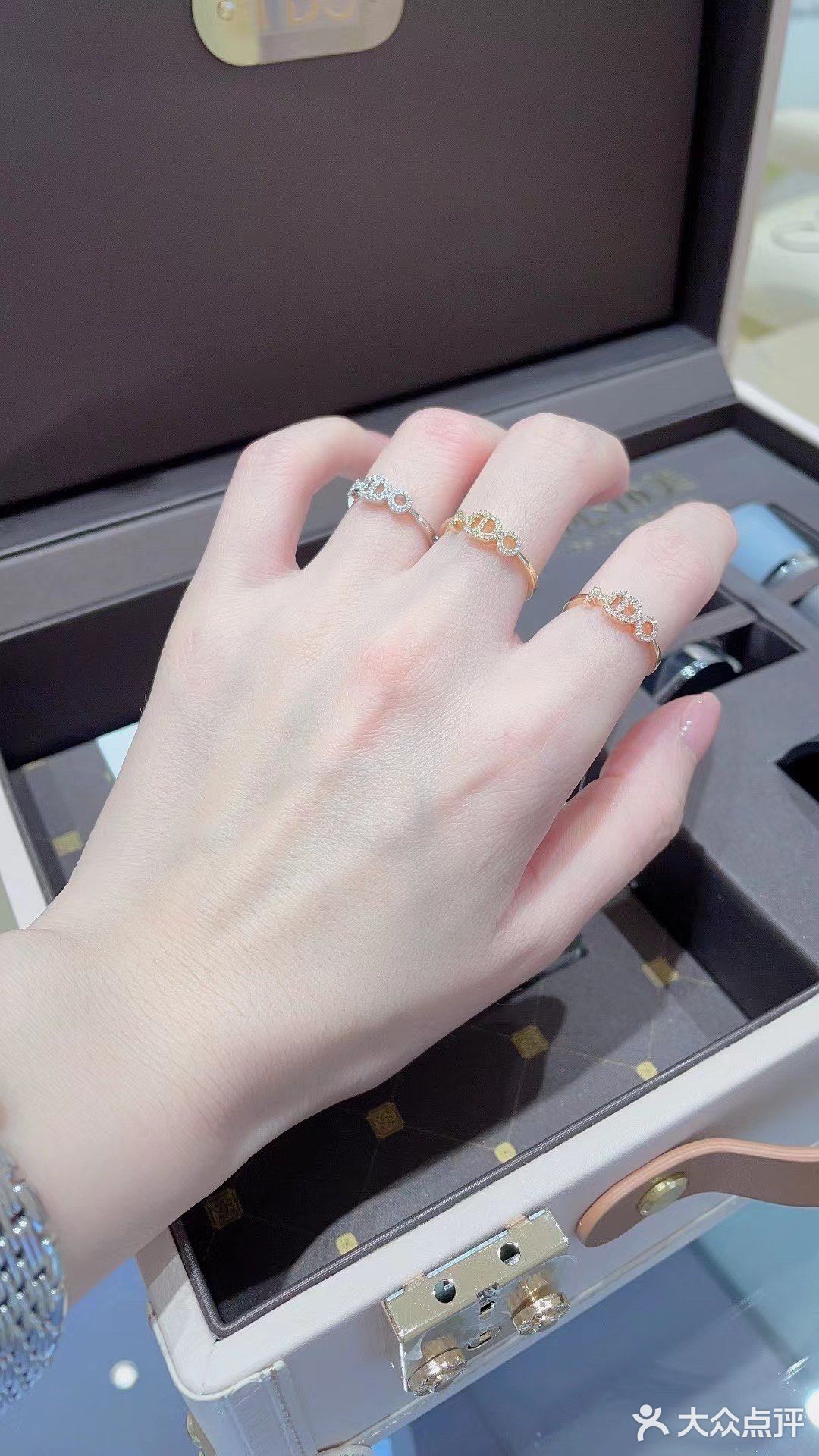 什么才是送女友的最佳礼物[礼物]