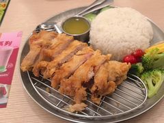-佰搭果·广式茶餐厅(西华路店)