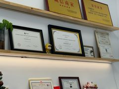 -海星奢选二手奢侈品手表包包鉴定回收寄卖(墨玉南路店)