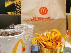 -麦当劳(宝山大厦店)