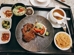 -华强广场酒店-椰香高空自助餐厅