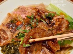 -八月美食小馆(银泰城总店)