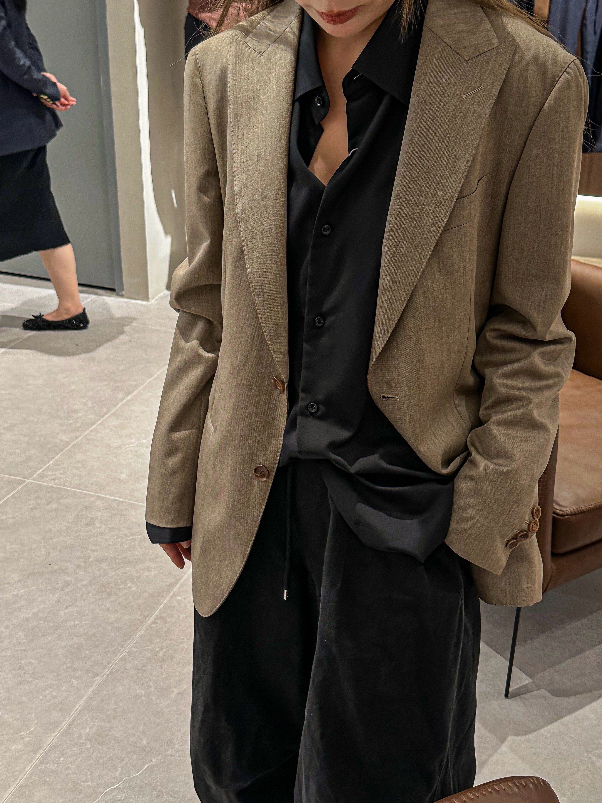 没想到这家男装店的西装女生穿也好好看!