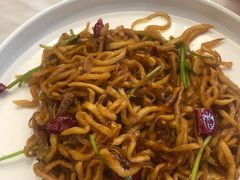 酸萝卜炒粉-南山鲜虾面·活鲜小馆·海味大连菜(南山总店)