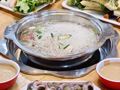 -袁记串串香(四平路店)
