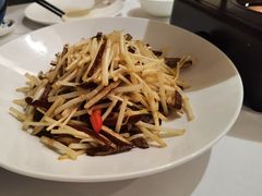 水芹炒香干-同庆楼(大钟寺店)