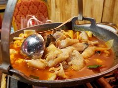 -老滇山寨•云南特色菜•地方菜•民族风情歌舞表演(金碧店)