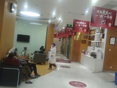 -雅悦齿科(顾村公园店)