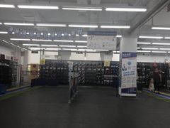 -迪卡侬(燕山店)