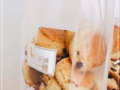 -SKROLL卡特司库·蛋糕定制·生吐司·司康(古北程家桥店)