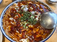 -美顺香食府鱼头老店(雪野湖店)