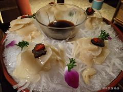 -老牌坊云南鱼豆花火锅(哈西万达店)