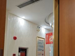 -圣呗口腔·舒适化种植牙·矫正中心(广州总院)