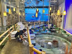 -火福·天湖阁大闸蟹博物馆主题餐厅(浅水湾店)
