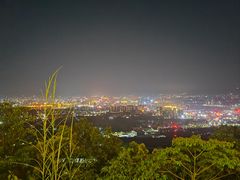 -神光山国家森林公园