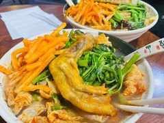 -吉庆桂林米粉·柳州螺蛳粉(港汇广场店)
